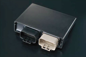 エンジンコントロールモジュール(ECM)